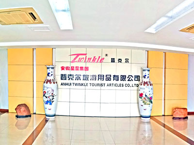 正規(guī)箱包加工廠