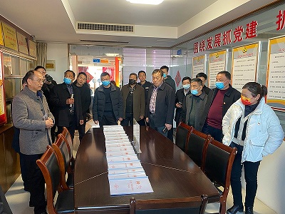 六安葉集區(qū)非公黨組織書(shū)記及黨務(wù)工作者來(lái)安徽星星集團(tuán)參觀黨建工作