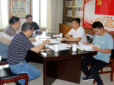調(diào)研指導(dǎo)黨史學(xué)習(xí)教育工作-1