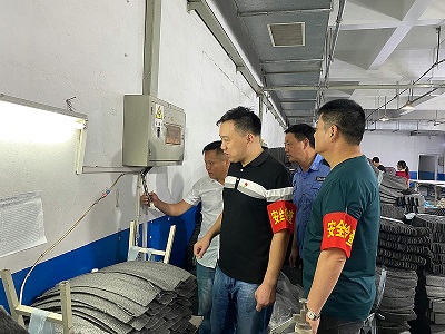 安徽星星集團(tuán)黨委、工會(huì)聯(lián)合開(kāi)展用電安全專(zhuān)項(xiàng)大檢查
