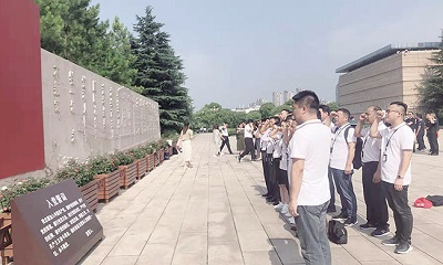 2019年7月4日，公司組織黨員和工作者前往浙江嘉興南湖中共一大舊址參觀（二）